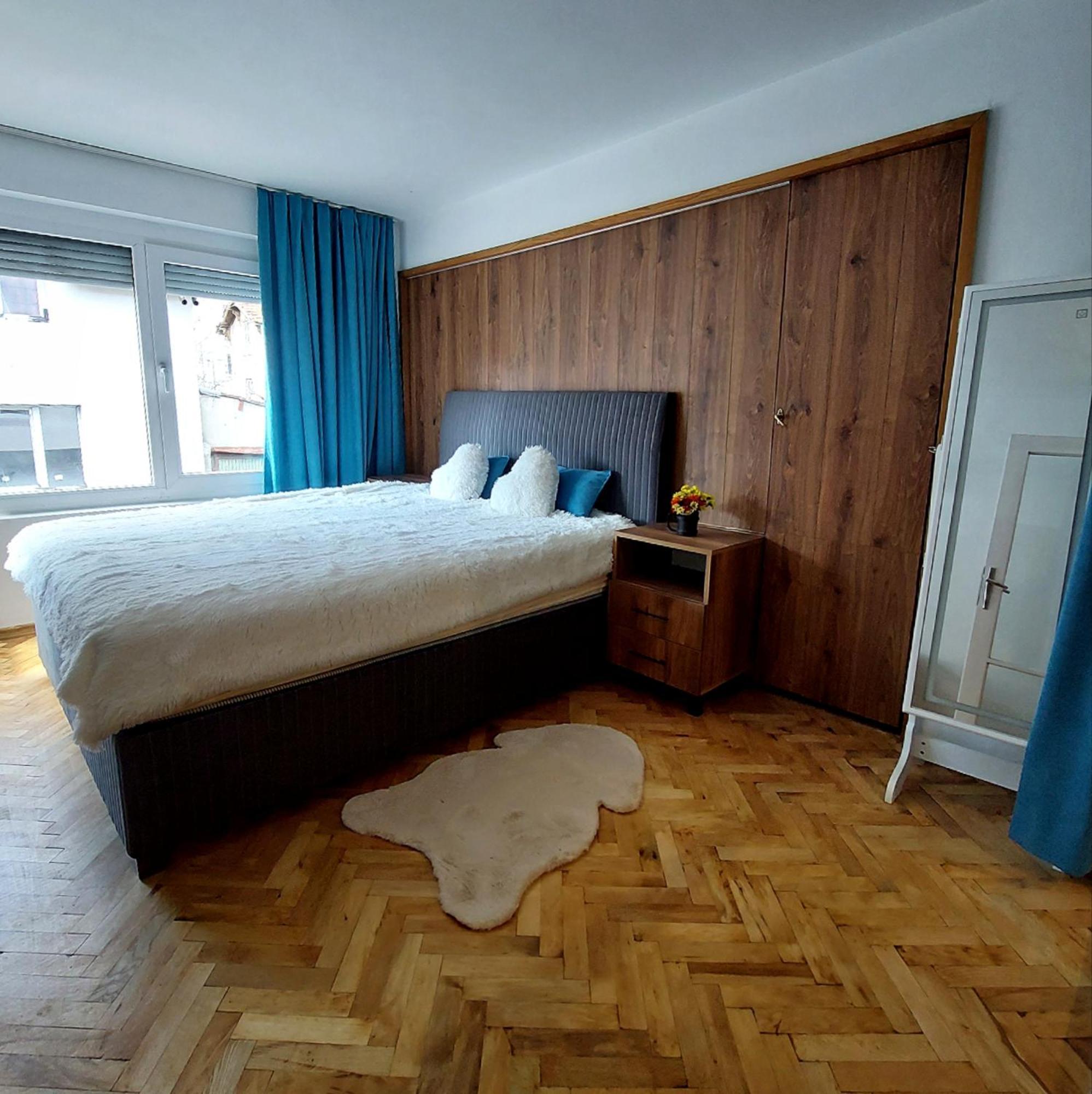 Appartement Old-Timer à Varna Extérieur photo